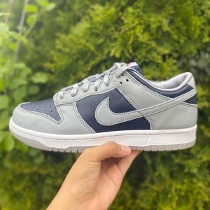 College Navy Nike Dunks